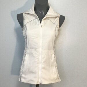 Lululemon Run For Cold Vest White Size 4